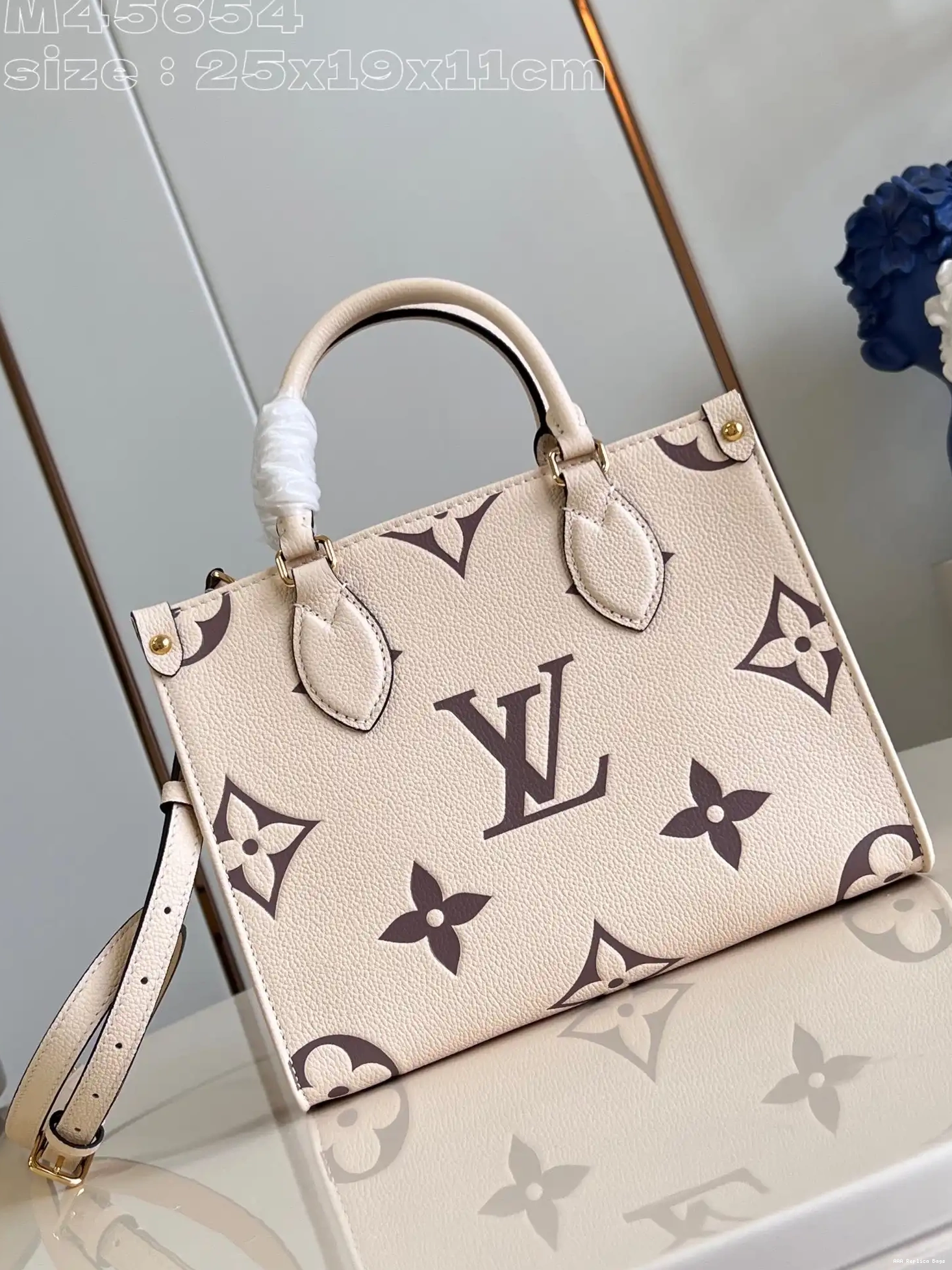 Aaa replica ru VUITTON PM LOUIS ONTHEGO 0625